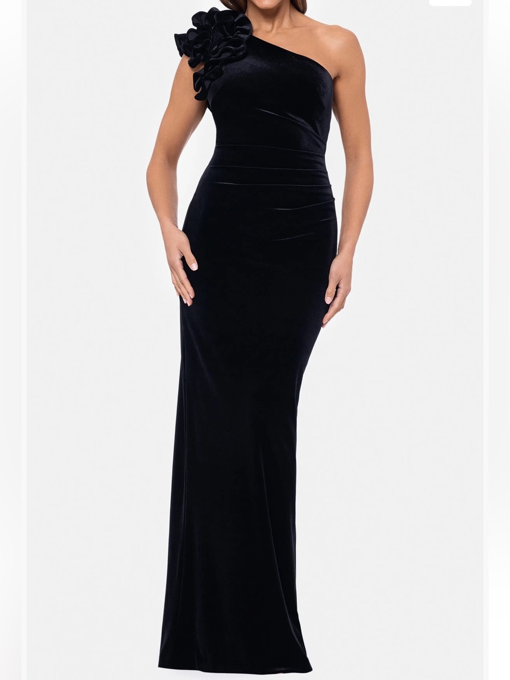 Xscape One-Shoulder Ruffle Stretch Velvet Gown - Black - Size 10